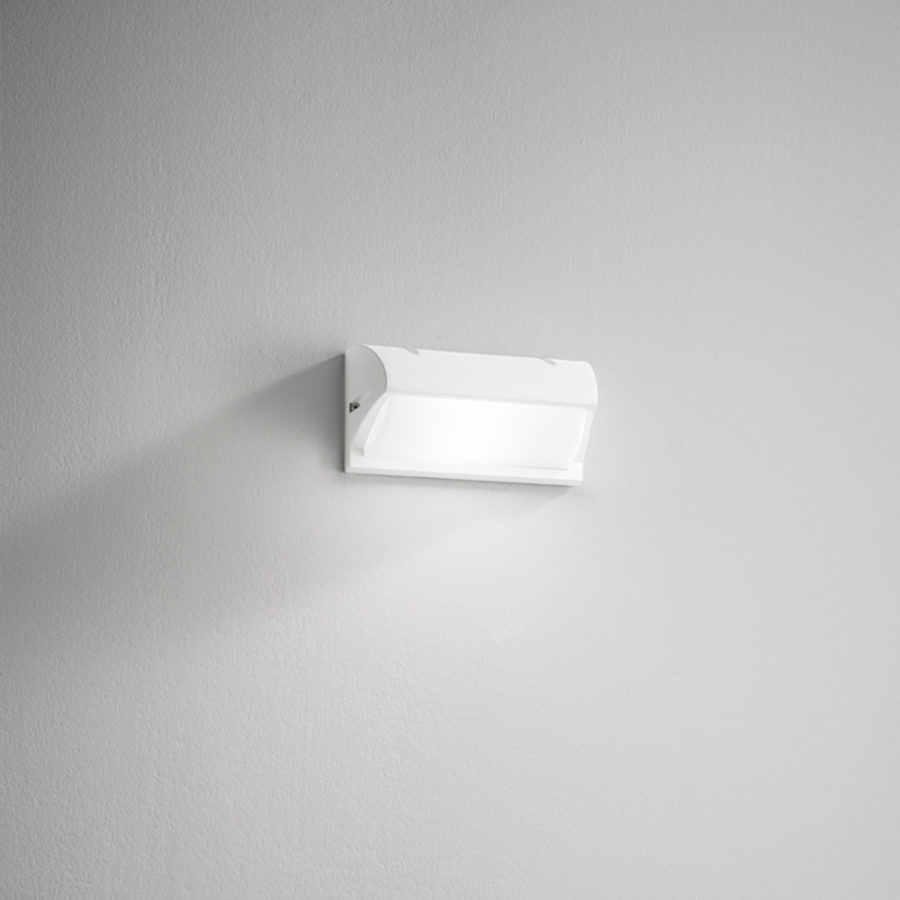 Lampada da parete in alluminio bianca Elba