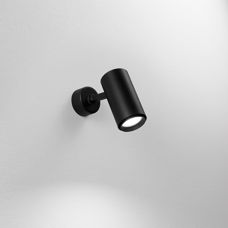 Adjustable ceiling/wall lamp in black aluminum